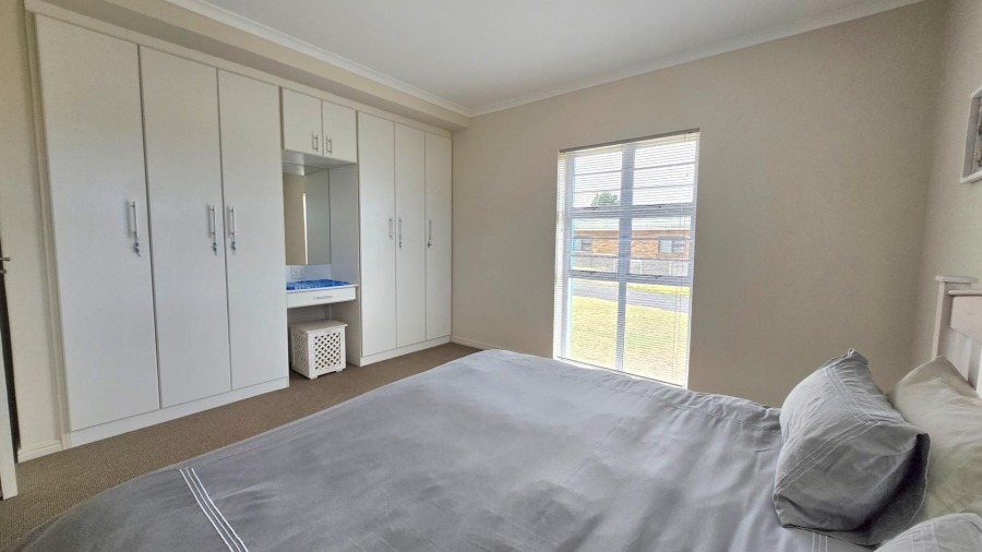 3 Bedroom Property for Sale in Franskraal Western Cape